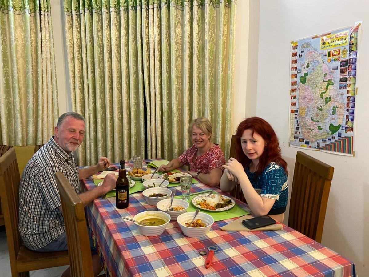 Bee Nest Bed & Breakfast Negombo Dış mekan fotoğraf