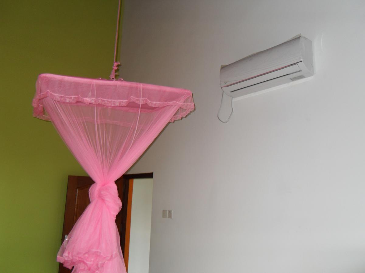 Bee Nest Bed & Breakfast Negombo Dış mekan fotoğraf