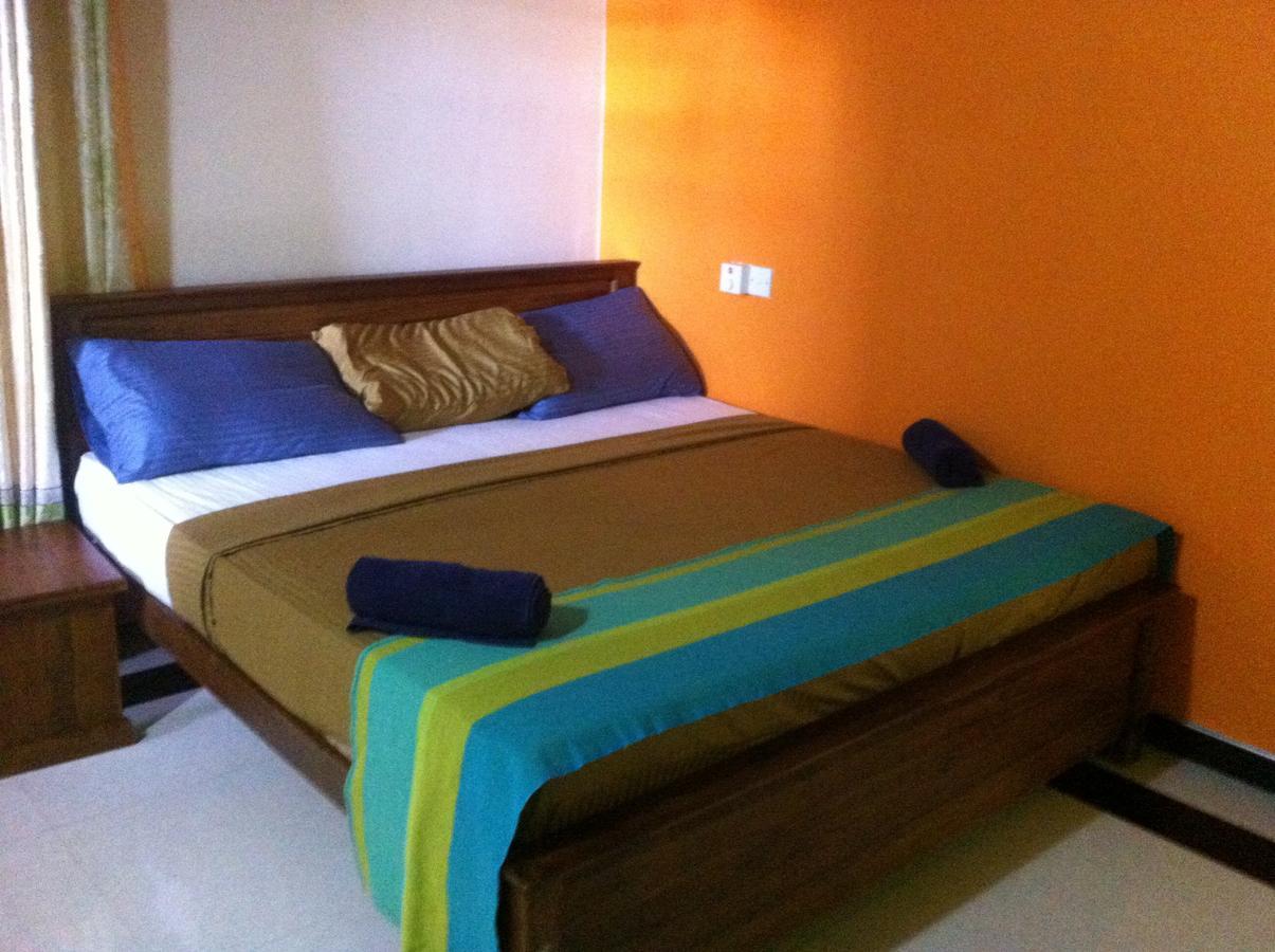 Bee Nest Bed & Breakfast Negombo Dış mekan fotoğraf