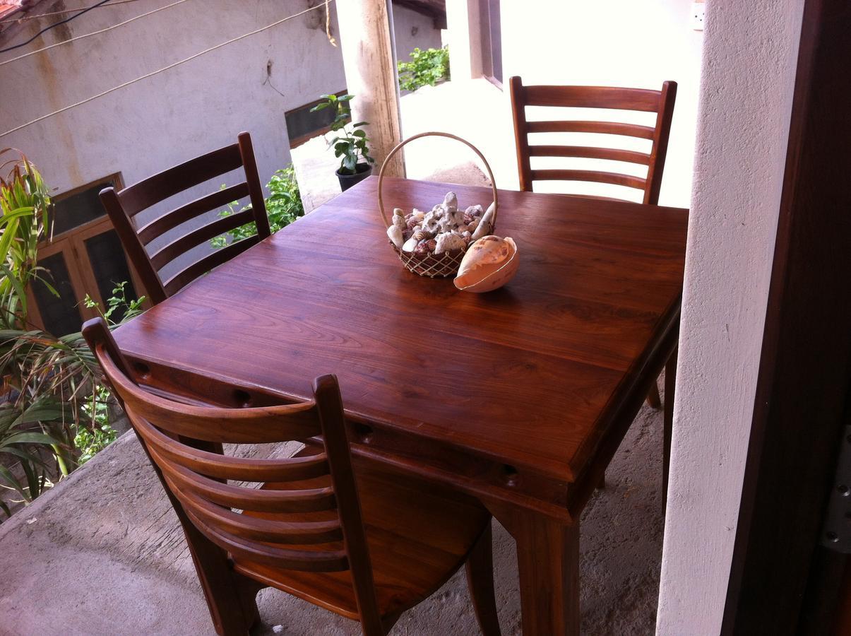 Bee Nest Bed & Breakfast Negombo Dış mekan fotoğraf